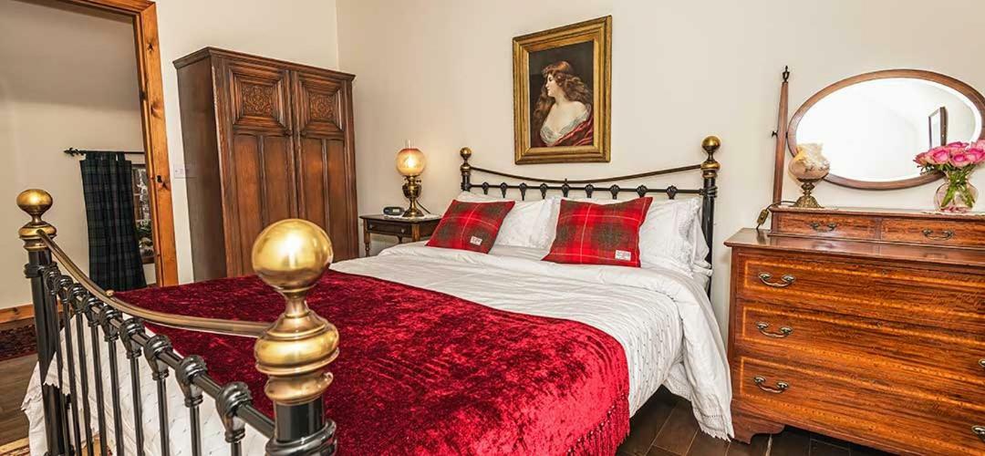 Mill Of Nethermill Holidays Pennan Екстериор снимка