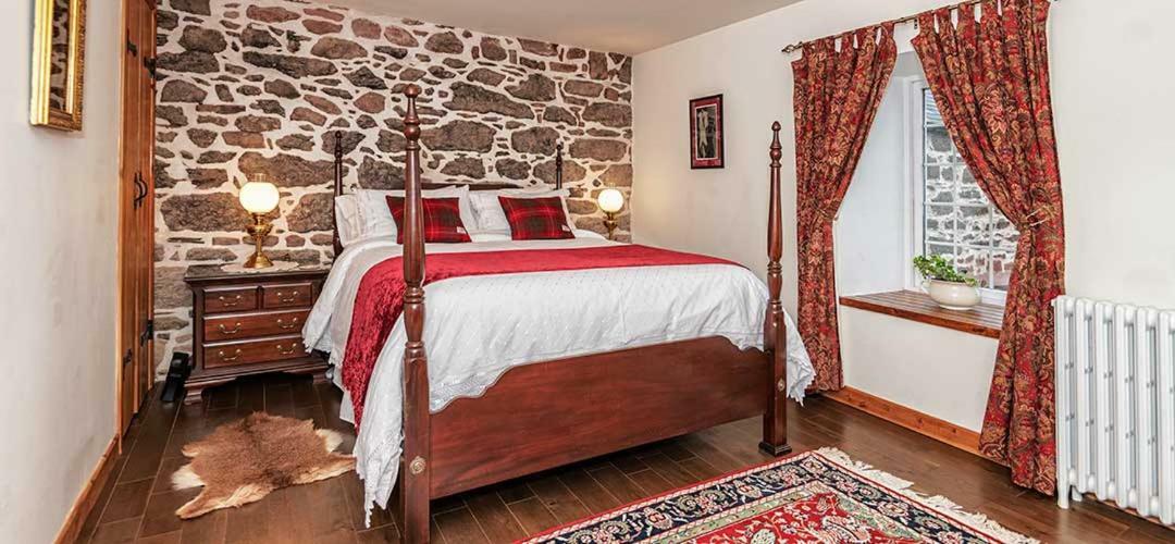 Mill Of Nethermill Holidays Pennan Екстериор снимка