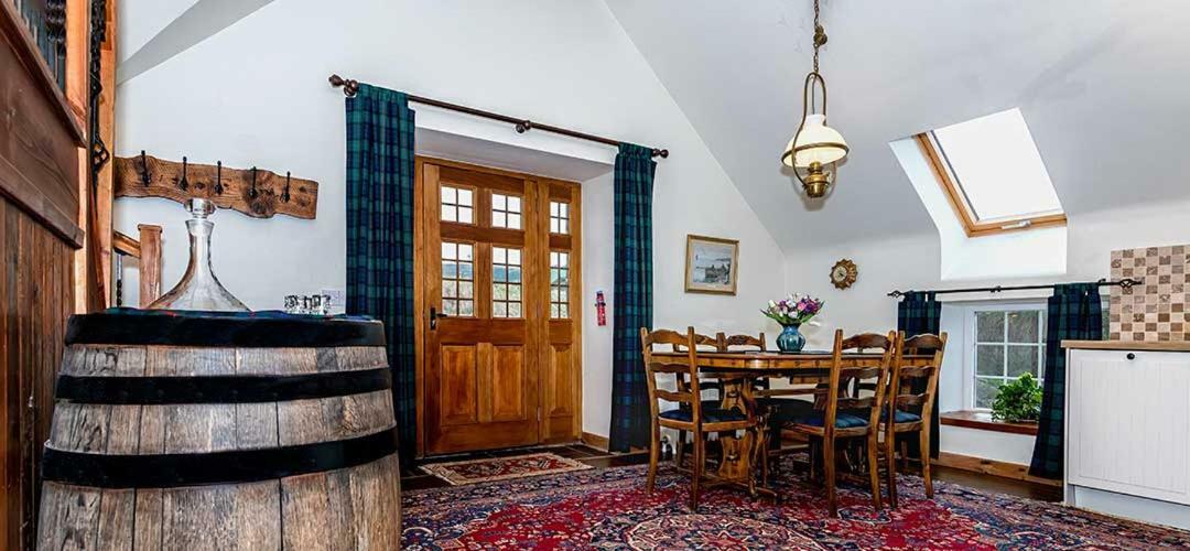 Mill Of Nethermill Holidays Pennan Екстериор снимка