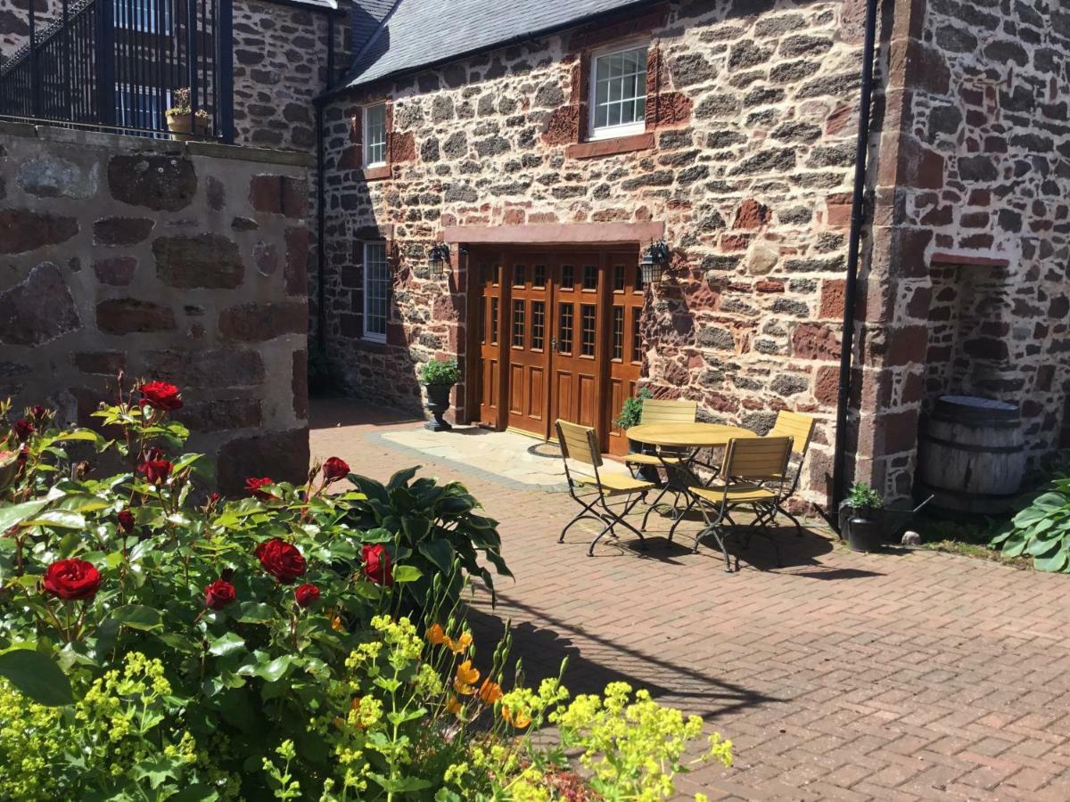 Mill Of Nethermill Holidays Pennan Екстериор снимка